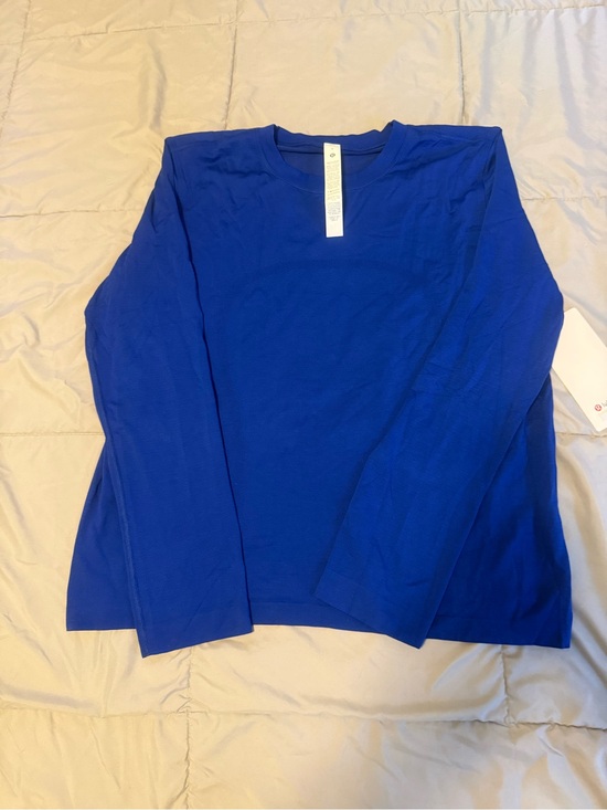 lululemon athletica Tops - lululemon Swiftly Relaxed Long Sleeve Shirt size 6
